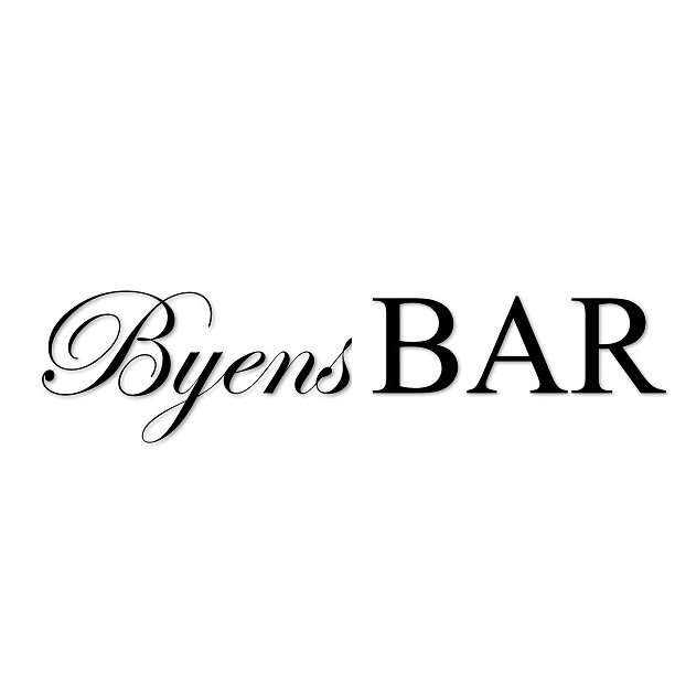 Højre foto i midten