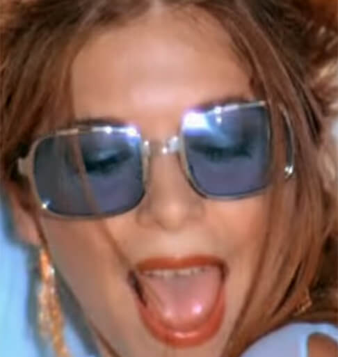 Venstre foto i midten